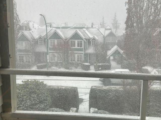 Room for rent in North Vancouver, British Columbia