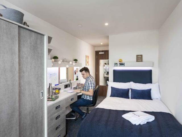 Room for rent in Old Lenton, Haddon