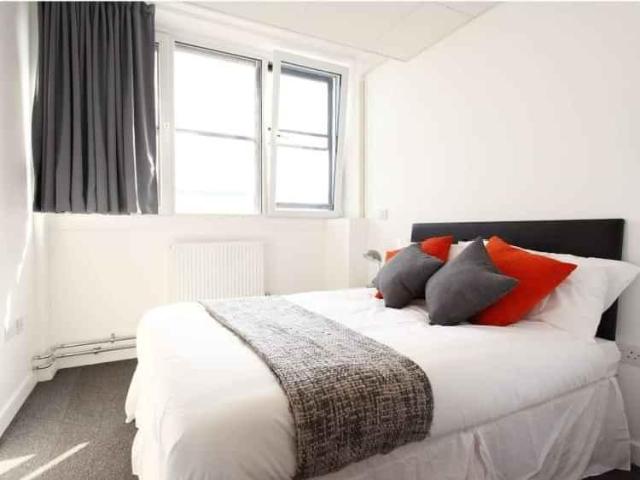 Room for rent in Castlehead, Glenburn