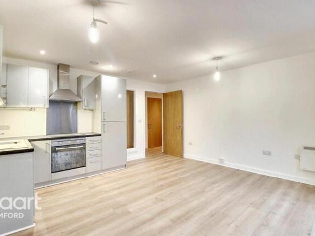 Room for sale in Romford, Havering