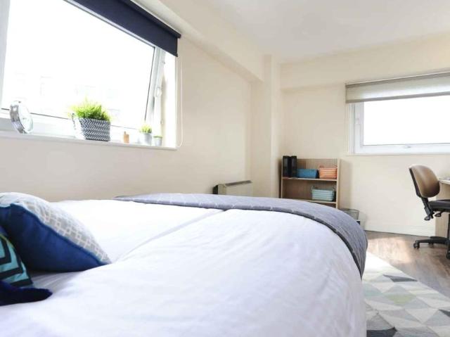 Room for rent in Pendleton, Salford