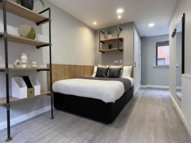 Room for rent in Neepsend, South Yorkshire