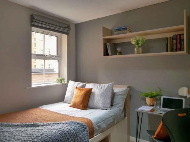 Room for rent in The Polygon, City Of Southampton