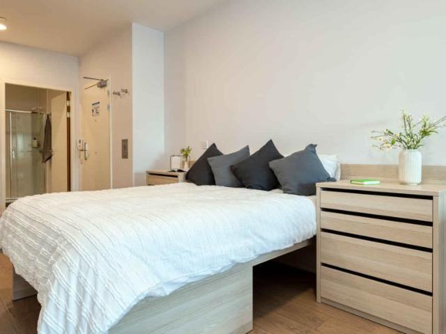 Room for rent in Somers Town, City Of Portsmouth