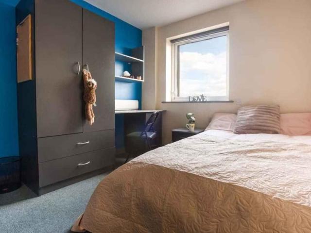 Room for rent in Stoke, Stoke-on-Trent