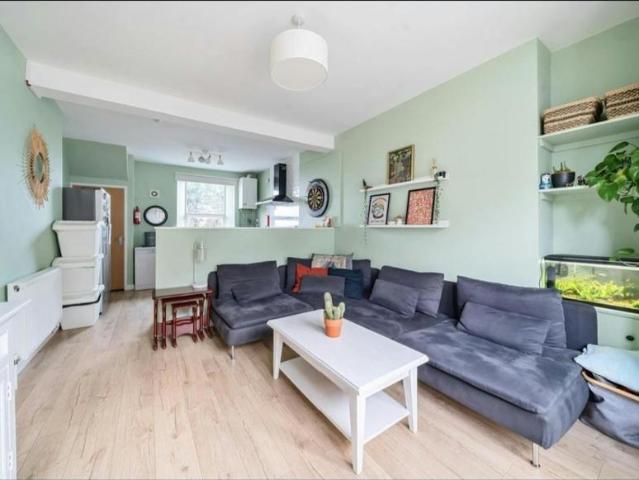Room for rent in Mount Pleasant, Nangreaves