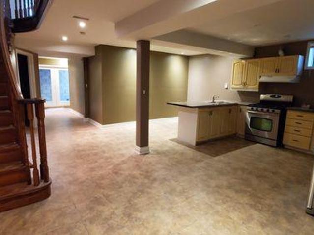 Room for rent in Woburn, Ontario