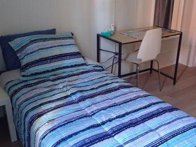 Room for rent in Vancouver, British Columbia