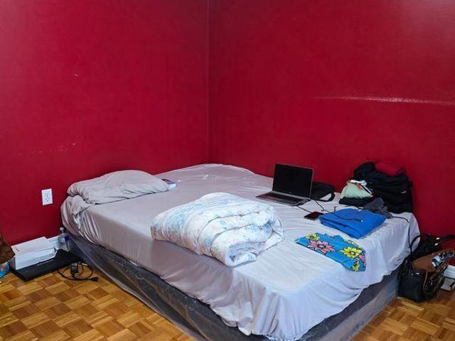 Room for rent in Vaughan