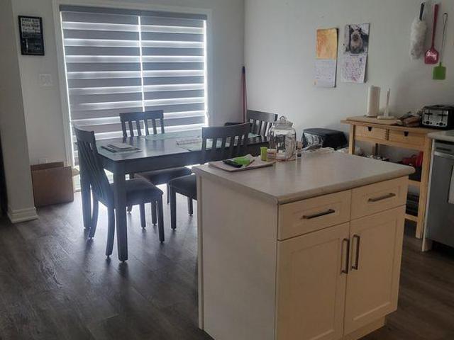 Room for rent in Welland