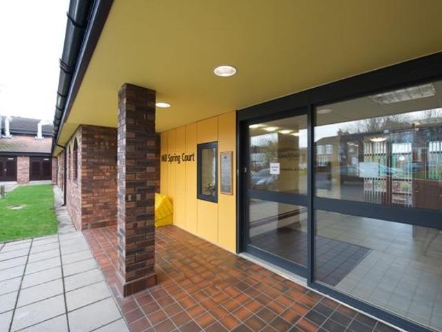 House for rent in Park Street, St Albans