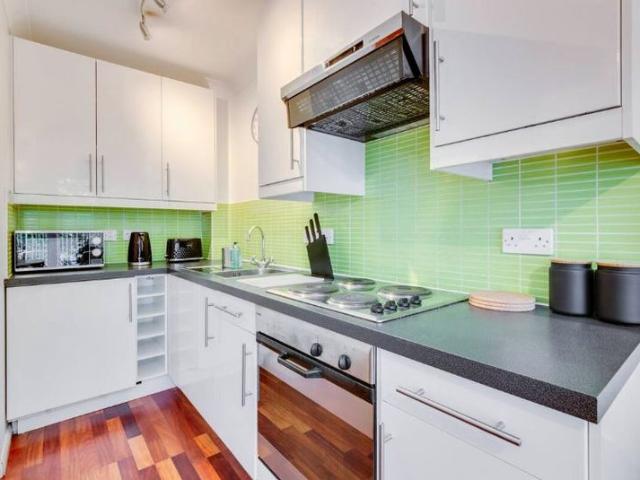 House for rent in Blackwall, Greater London