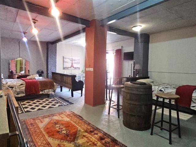 Room for rent in Waterkloof, Gauteng