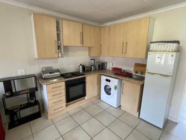House for rent in Waterkloof, Gauteng
