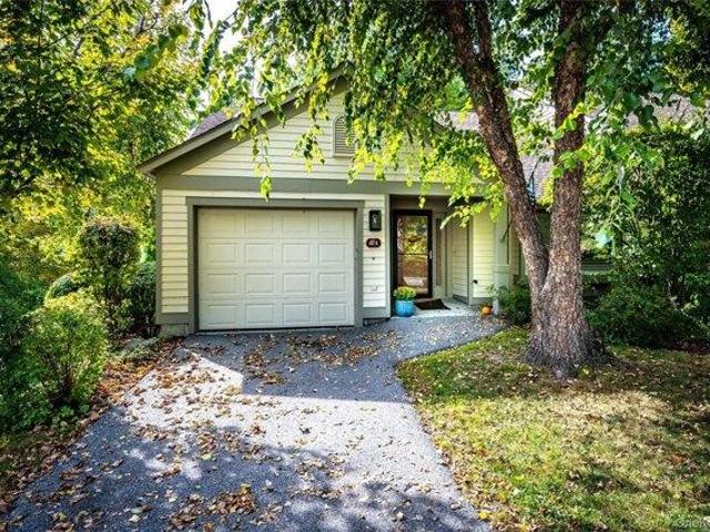 Condo for sale in Amawalk, New York