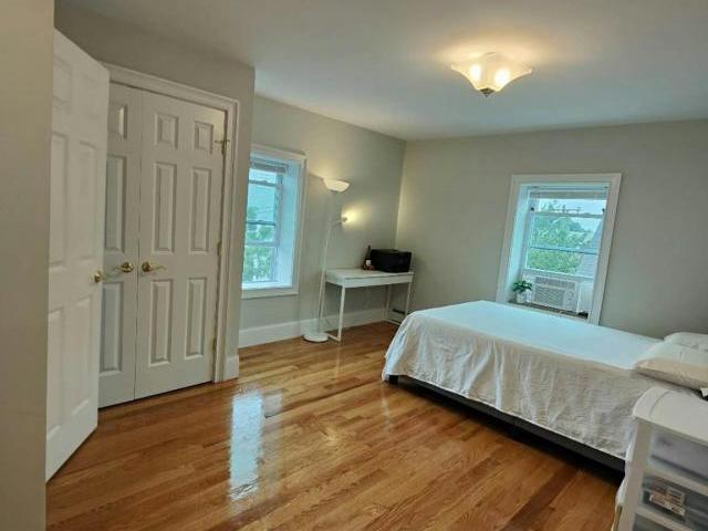 Room for rent in Somerville, Massachusetts