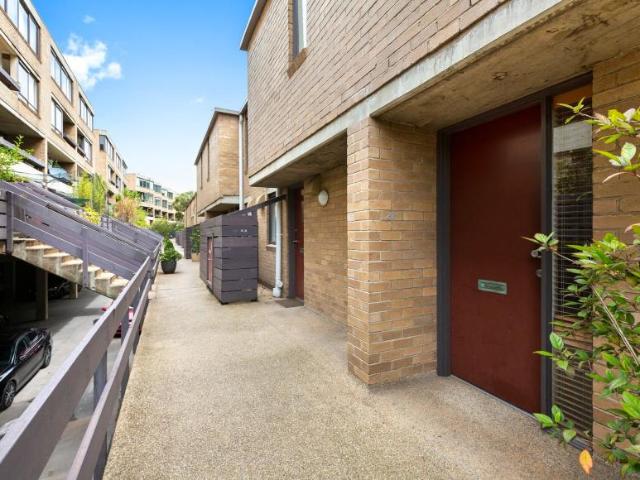 Apartment for sale in Camerons Creek, Victoria