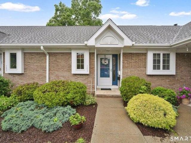 Condo for sale in South Windsor, Connecticut