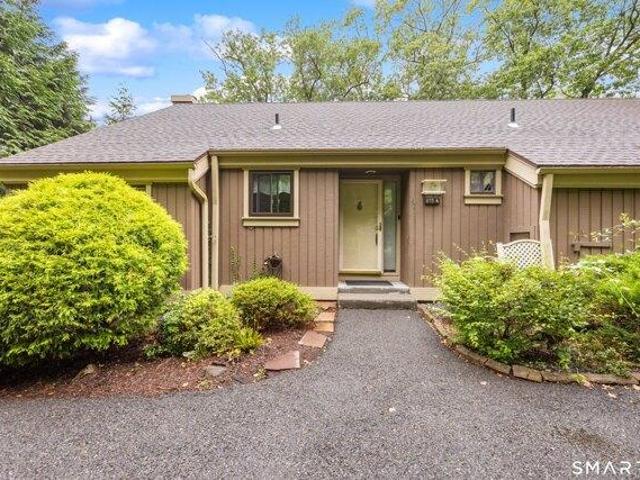 Condo for sale in Heritage Village, Southbury