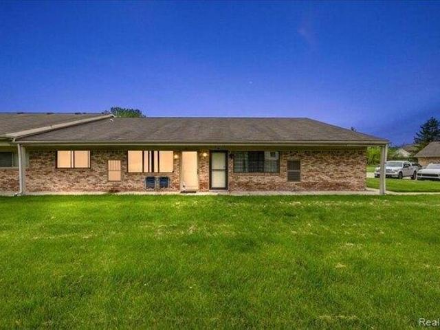 Condo for sale in Southgate