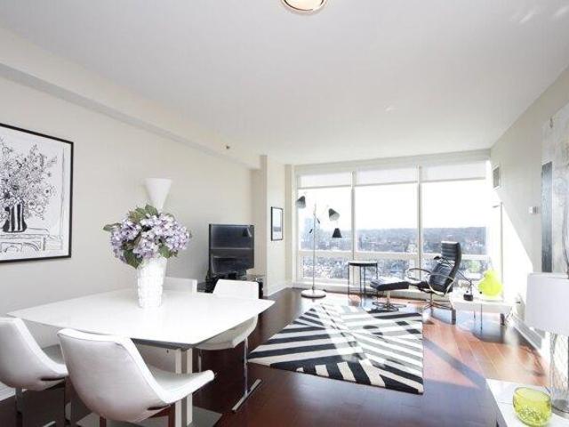 Condo for sale in Cos Cob, Connecticut