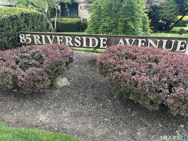 Condo for sale in Cos Cob, Connecticut