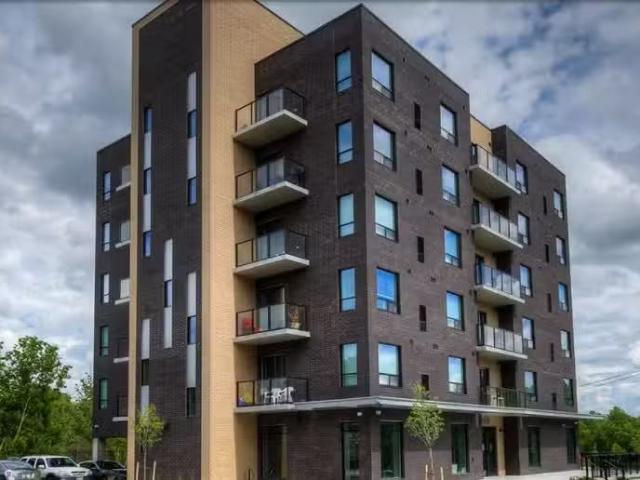 Condo for rent in Southdale, Kitchener