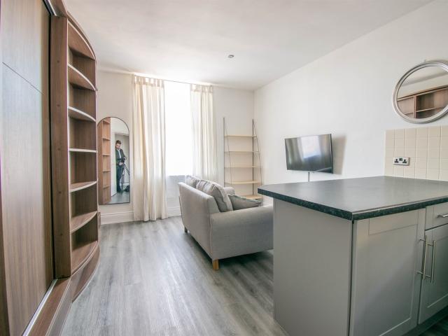 Studio for rent in Heaton, Tyne And Wear