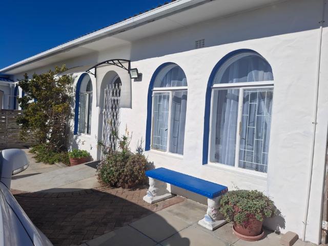 Apartment for rent in Fish Hoek, Western Cape