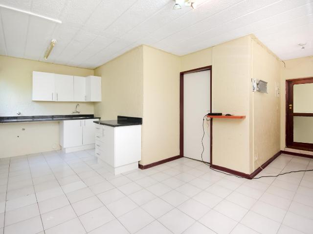 Apartment for rent in Nooitgedacht, Gauteng