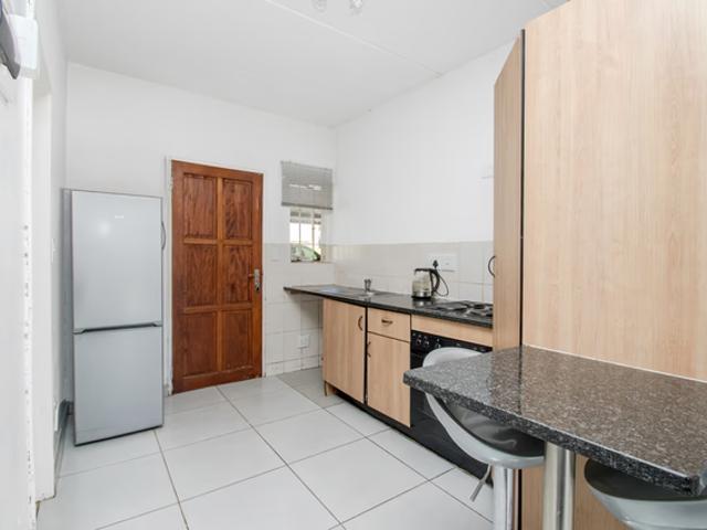Apartment for rent in Nooitgedacht, Gauteng