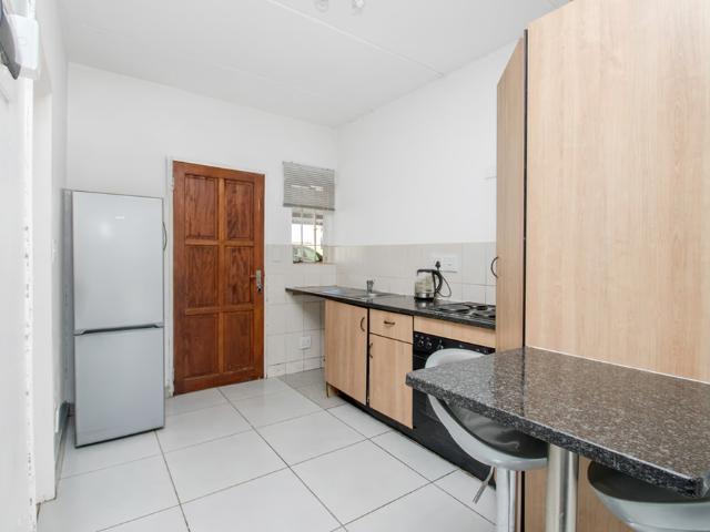 Apartment for rent in Nooitgedacht, Gauteng