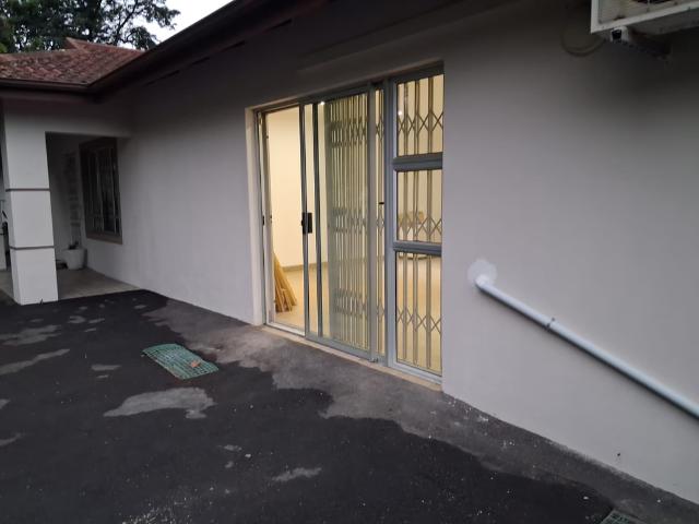 Apartment for rent in Seaview, Kwazulu-natal