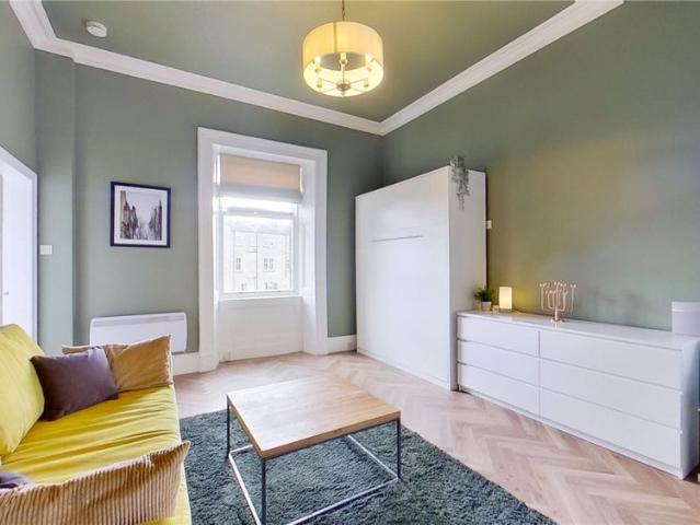 Studio for rent in Partickhill, Glasgow