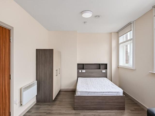 Studio for rent in High Field, York
