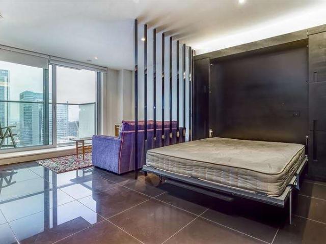 Studio for sale in Isle Of Dogs, Greater London