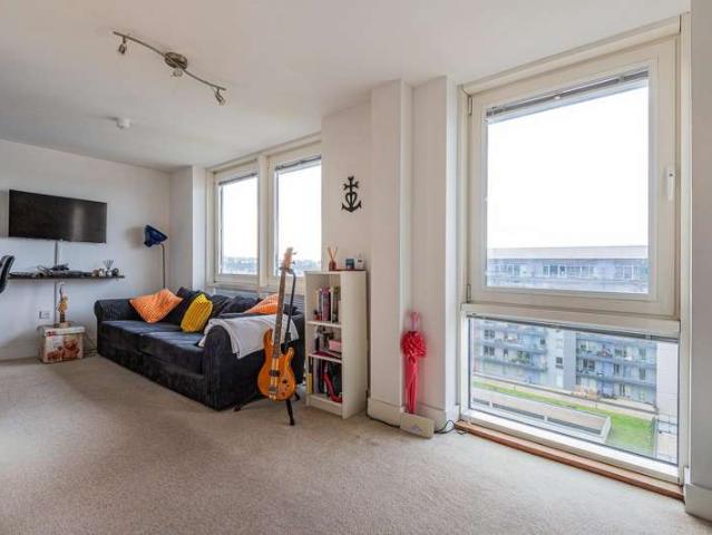 Studio for sale in Cardiff International Sports Village, Falcon Lodge
