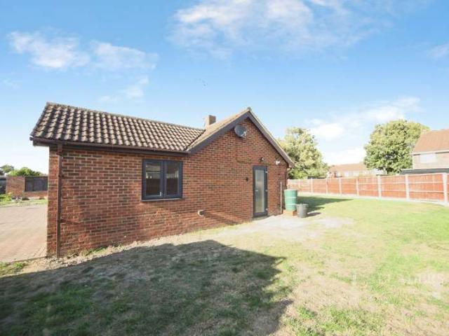 Studio for rent in Townsend Industrial estate, Houghton Regis