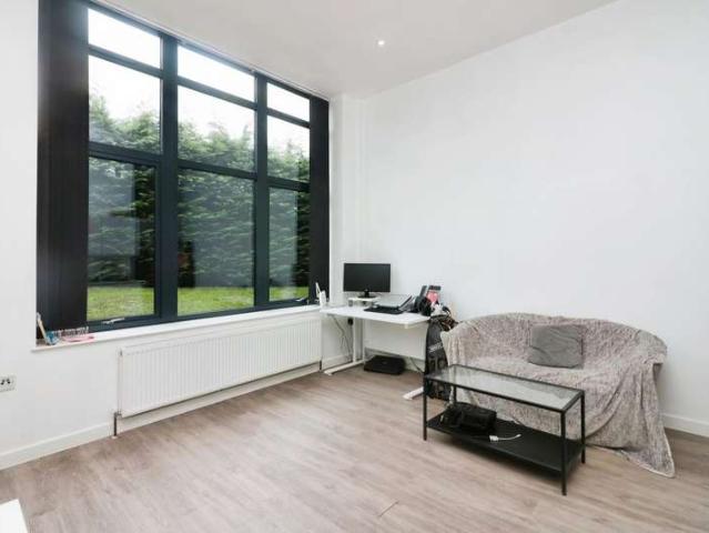 Studio for sale in Fretherne, Hertfordshire