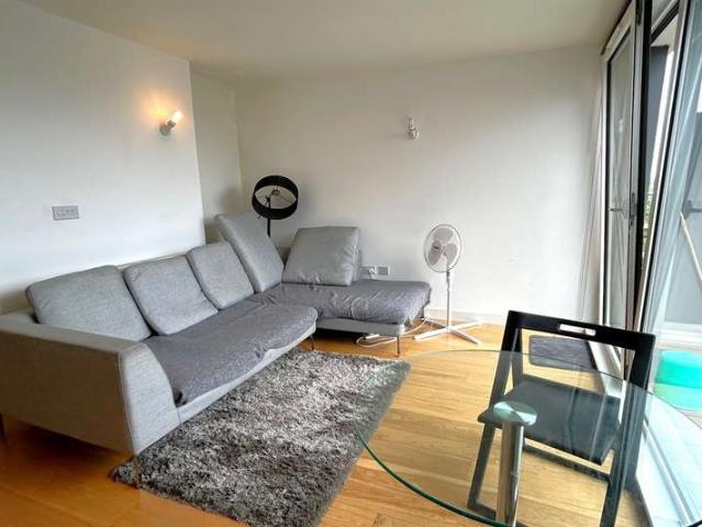 Studio for rent in Hayes, Hayes