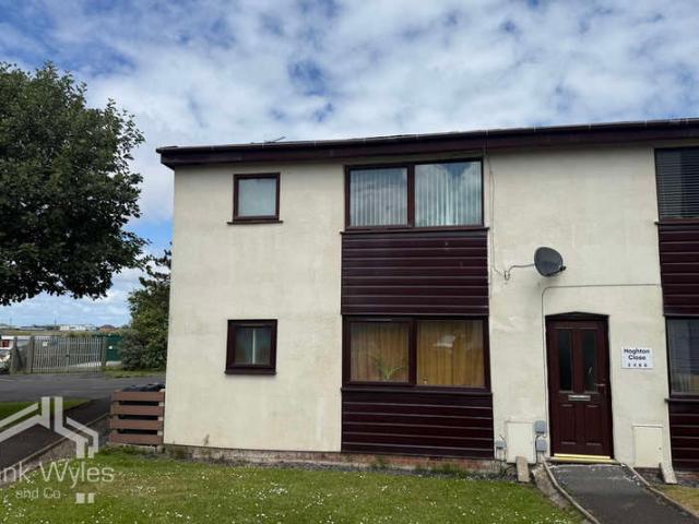 Studio for sale in St Annes, Lytham