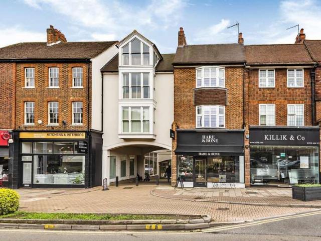 Studio for sale in Lower Green Esher, Blackhills