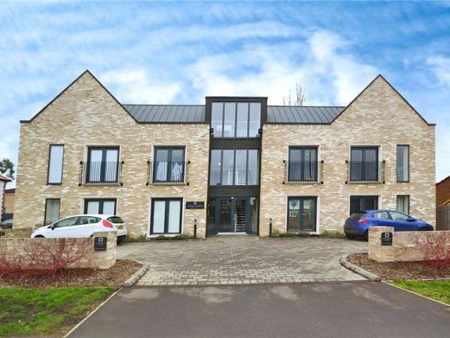 Studio for sale in Chesterton, Arbury