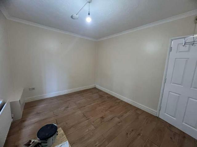Studio for rent in Bassett, City Of Southampton