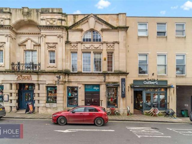 Studio for rent in Clifton Village, Bristol