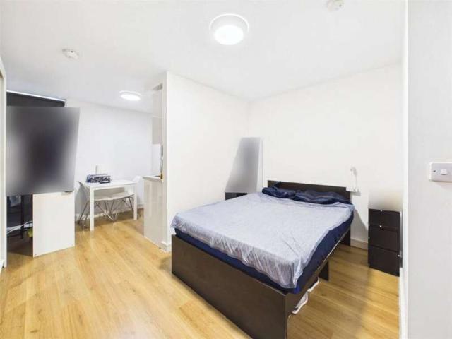 Studio for sale in Edge Hill, Liverpool