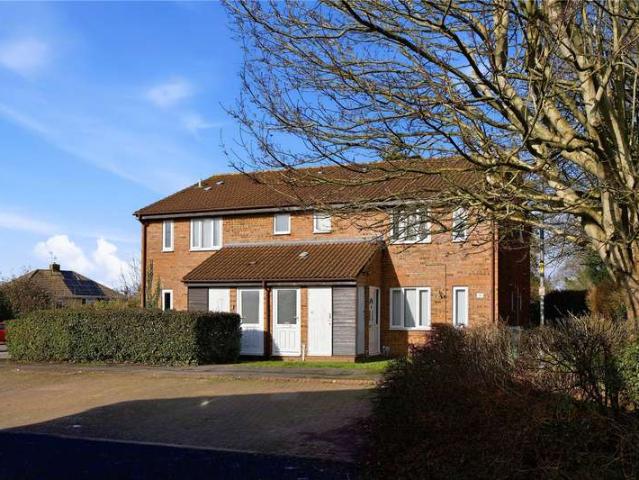 Studio for sale in Yate, West of England