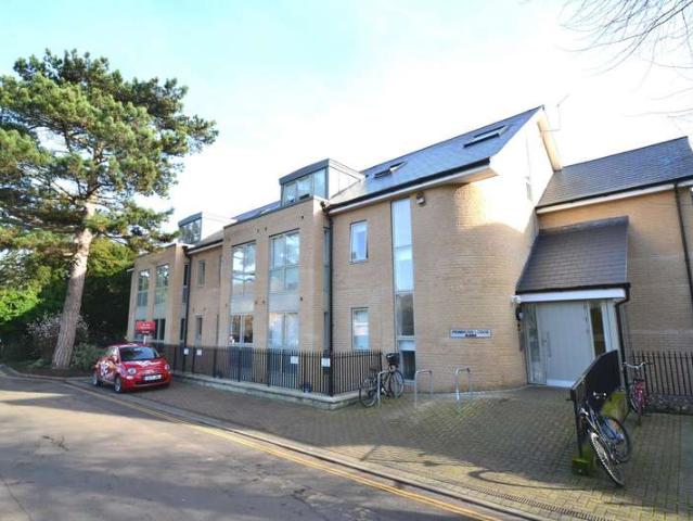 Studio for sale in Arbury, Cambridgeshire