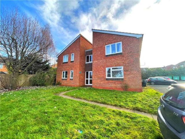 Studio for sale in Primsland, Crookhill