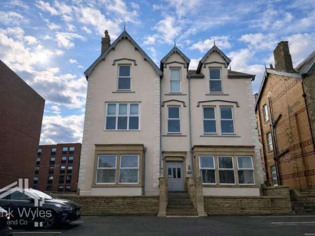 Studio for sale in St Annes, Lytham